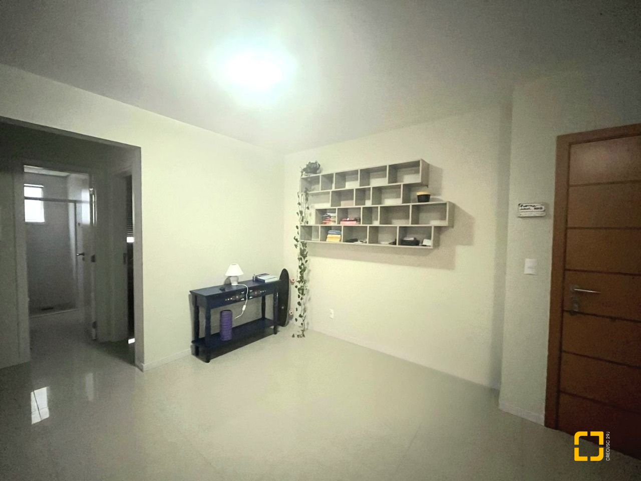 Apartamento com 87m², 3 quartos (sendo 1 suíte), 2 garagens, no bairro Campeche em Florianópolis