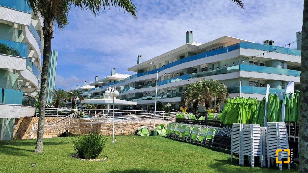Apartamento com 128m², 6 quartos (sendo 3 suítes), 2 garagens, no bairro Cachoeira do Bom Jesus em Florianópolis