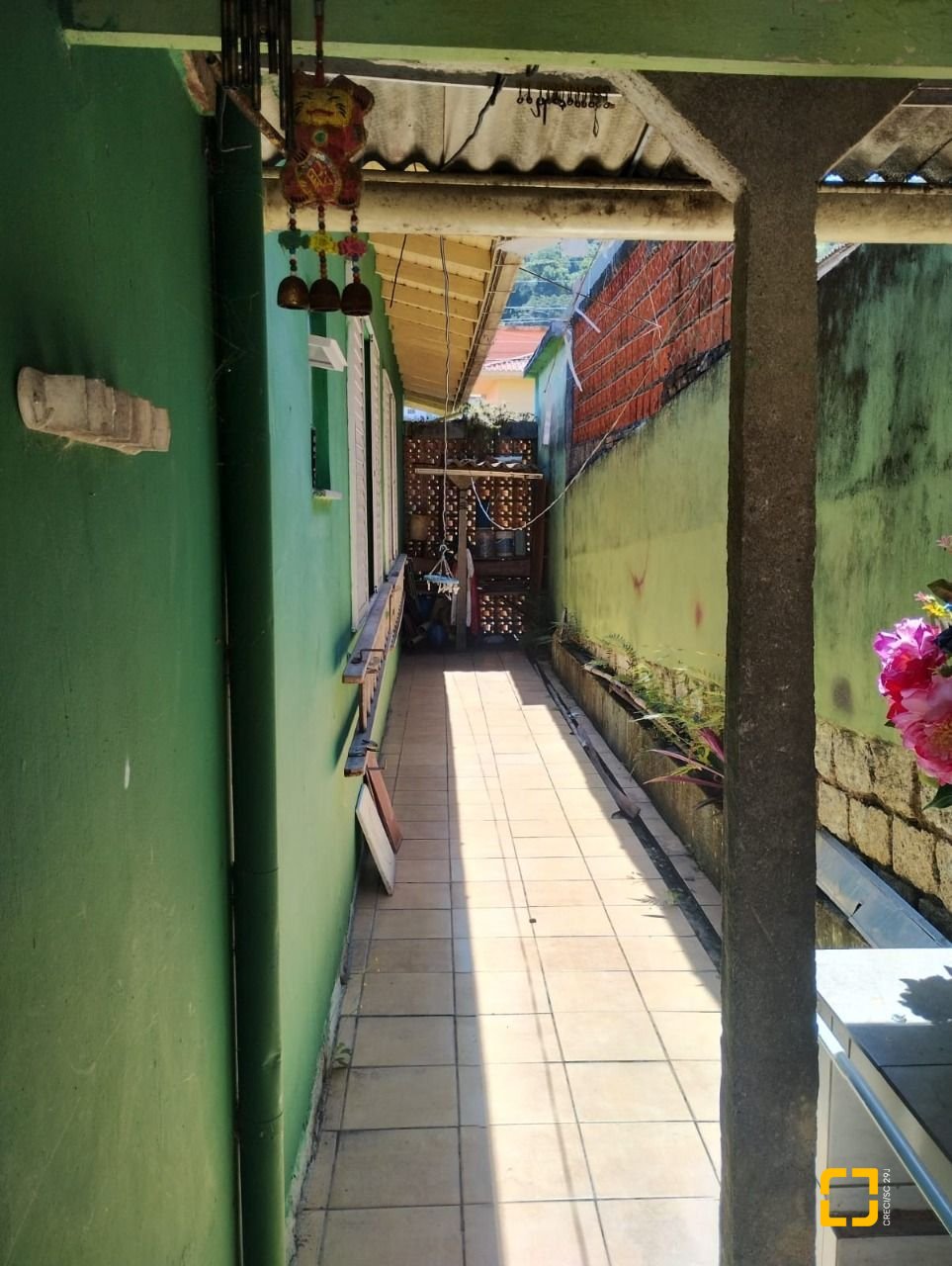 Casa com 246m², 3 quartos, 4 garagens, no bairro Saco dos Limões em Florianópolis