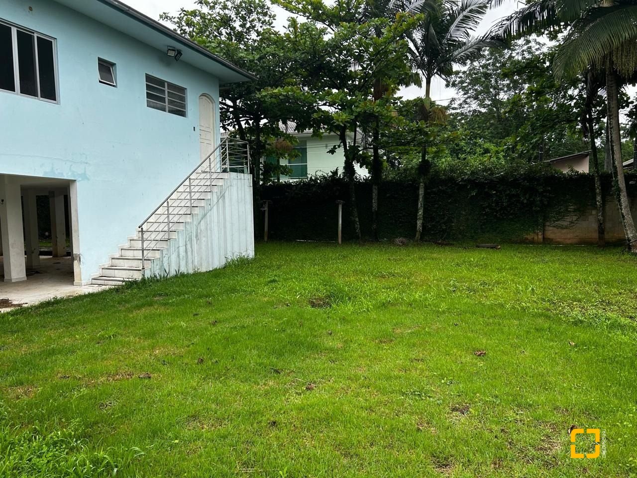 Terreno com 2327m², no bairro Sul do Rio em Santo Amaro da Imperatriz