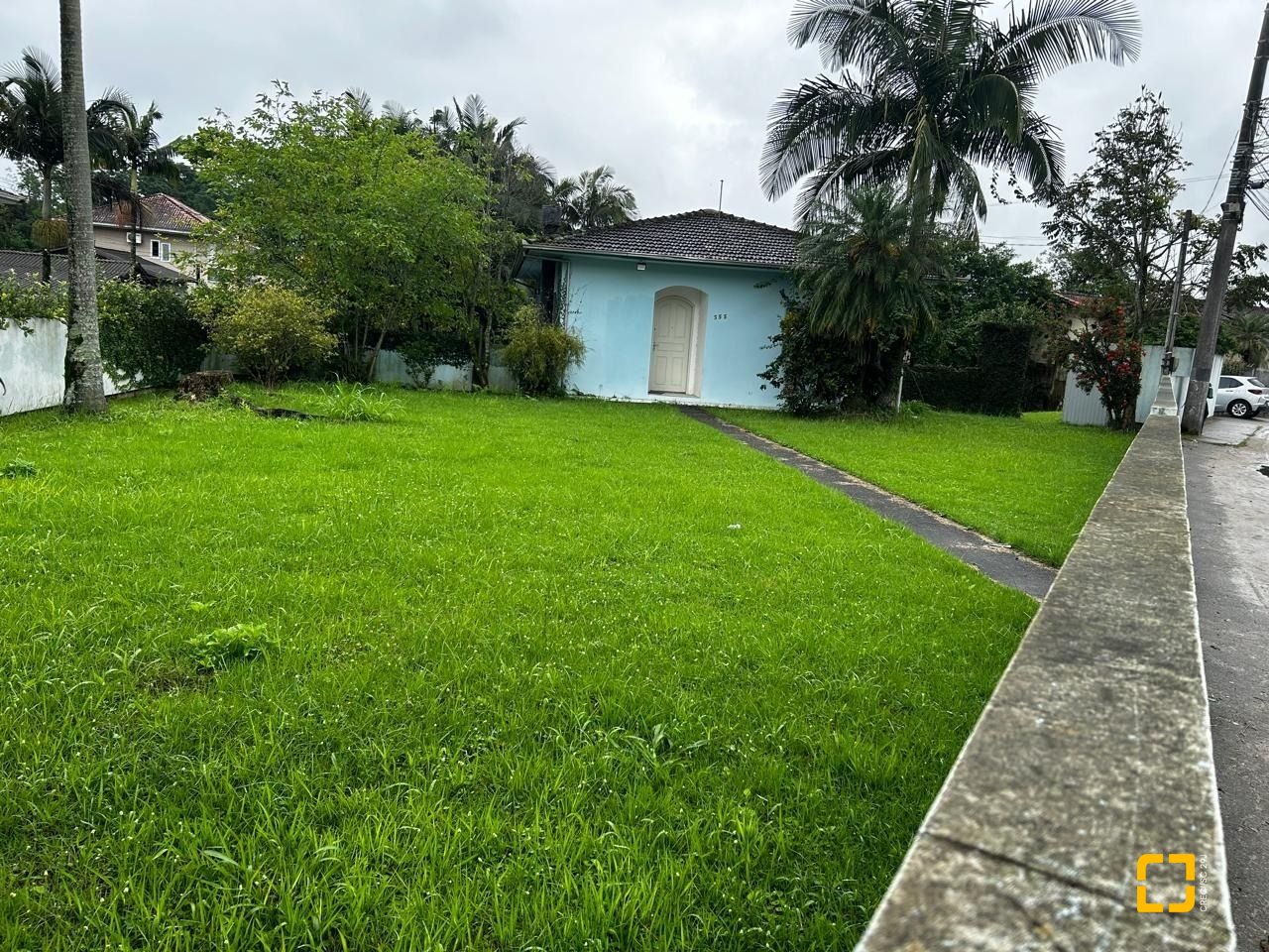 Terreno com 2327m², no bairro Sul do Rio em Santo Amaro da Imperatriz