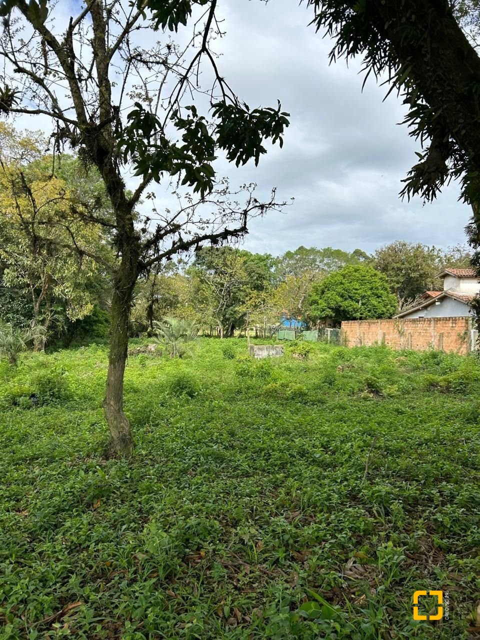 Terreno com 1493m², no bairro Ibiraquera em Imbituba
