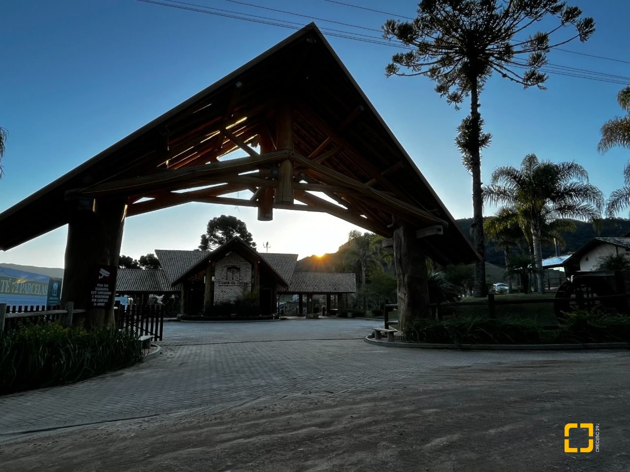 Terreno com 1000m², no bairro Invernadinha em Rancho Queimado