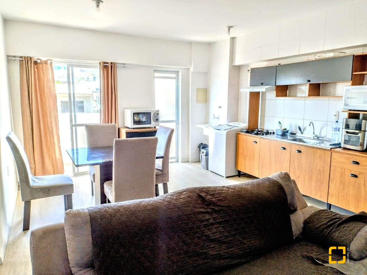 Apartamento com 72m², 2 quartos, 1 garagem, no bairro Real Parque em São José