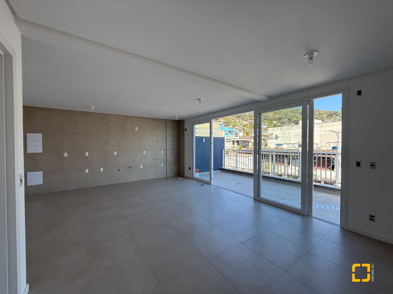 Studio com 58m², 1 quarto, 1 garagem, no bairro Centro em Florianópolis