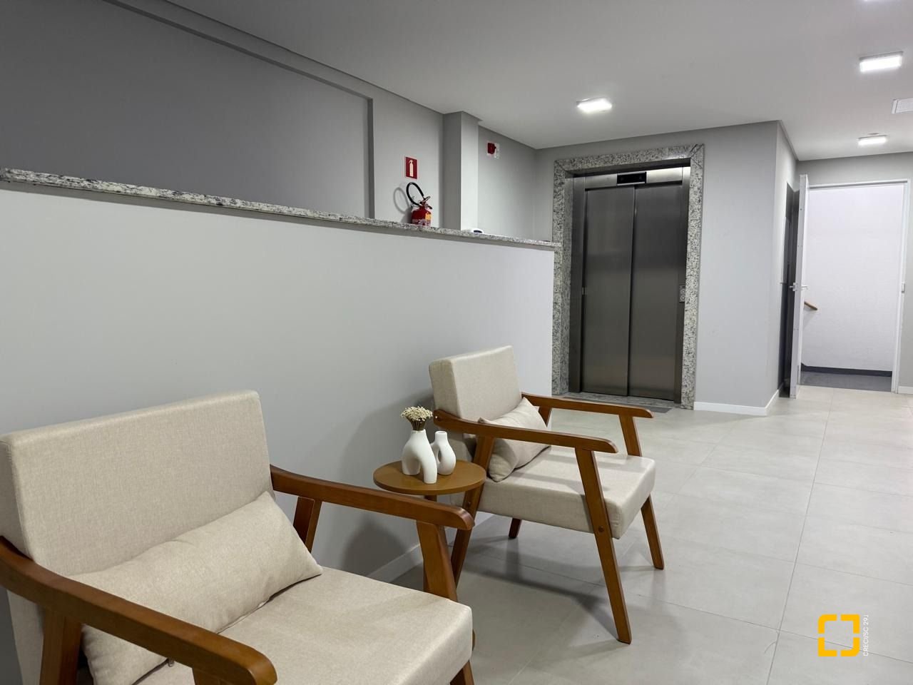 Studio com 52m², 1 quarto, 1 garagem, no bairro Centro em Florianópolis