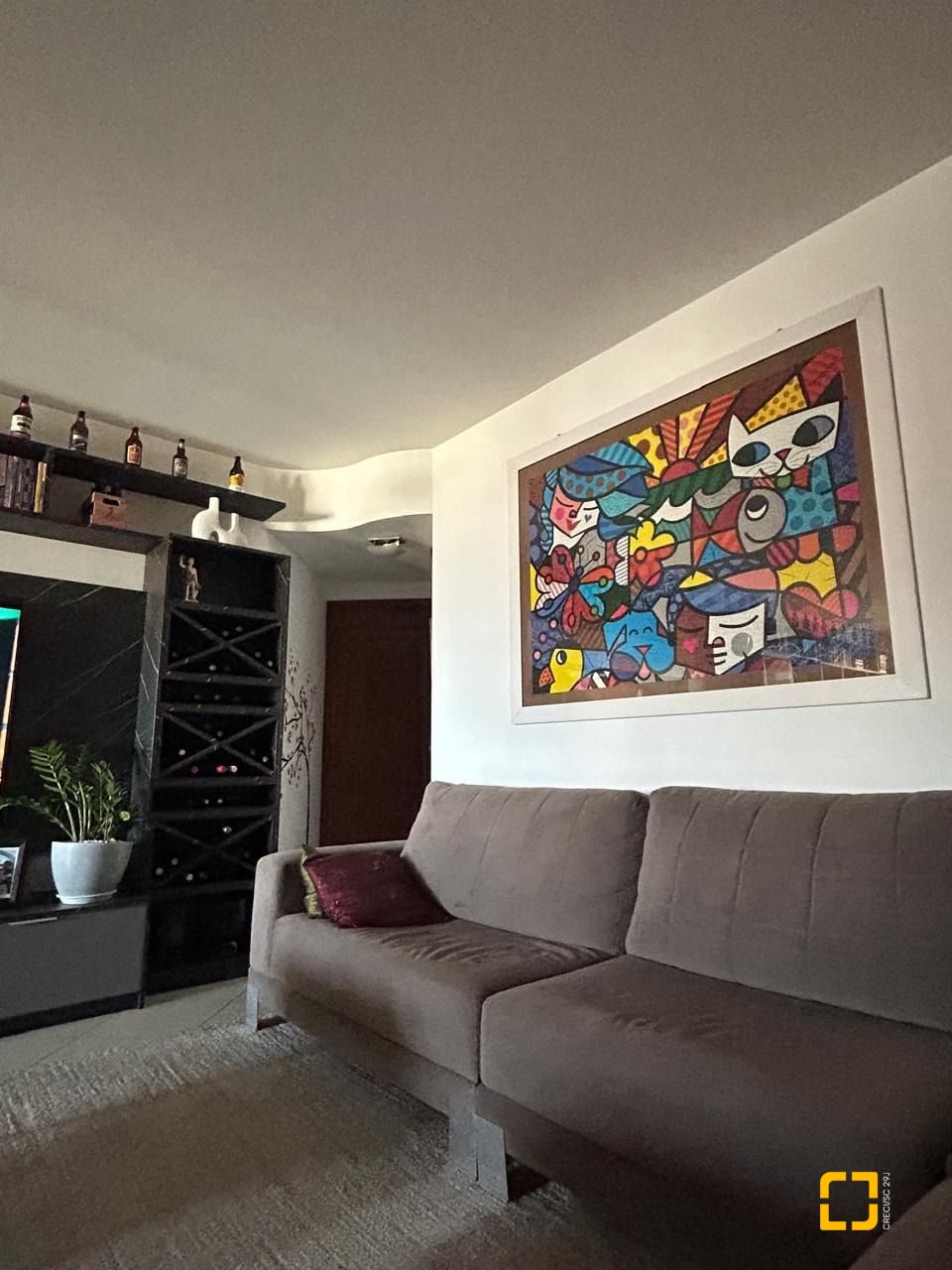 Apartamento com 138m², 4 quartos (sendo 1 suíte), 1 garagem, no bairro Kobrasol em São José