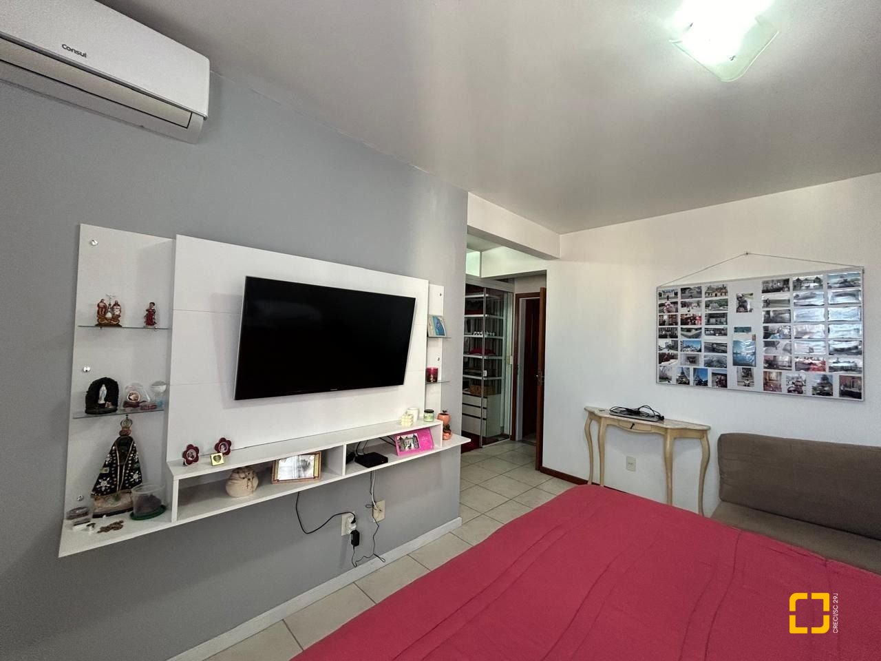 Apartamento com 138m², 4 quartos (sendo 1 suíte), 1 garagem, no bairro Kobrasol em São José