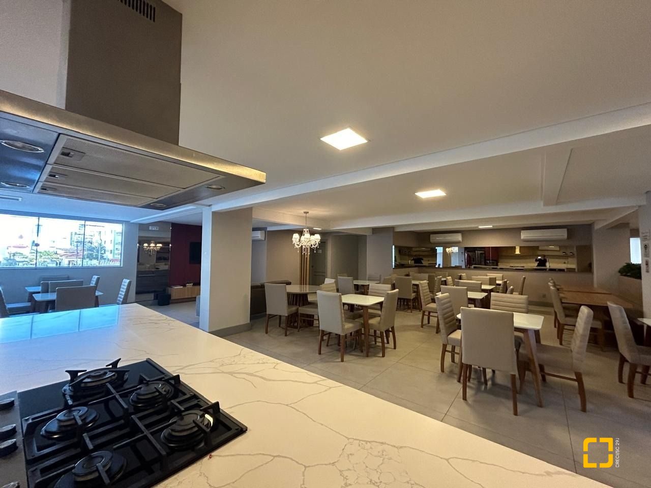 Apartamento com 138m², 4 quartos (sendo 1 suíte), 1 garagem, no bairro Kobrasol em São José