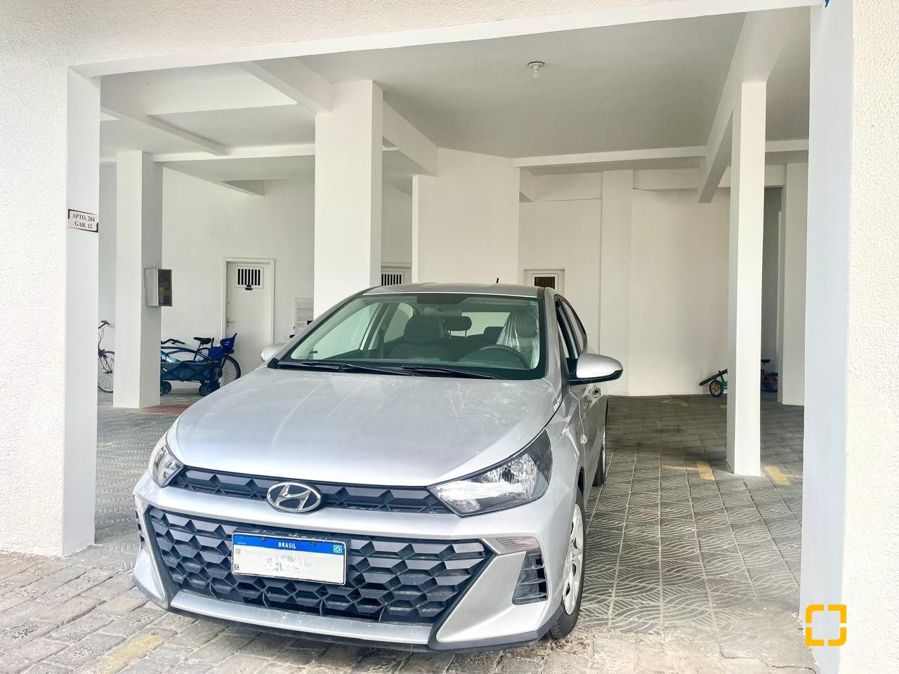 Apartamento com 118m², 4 quartos (sendo 1 suíte), 2 garagens, no bairro Ingleses em Florianópolis