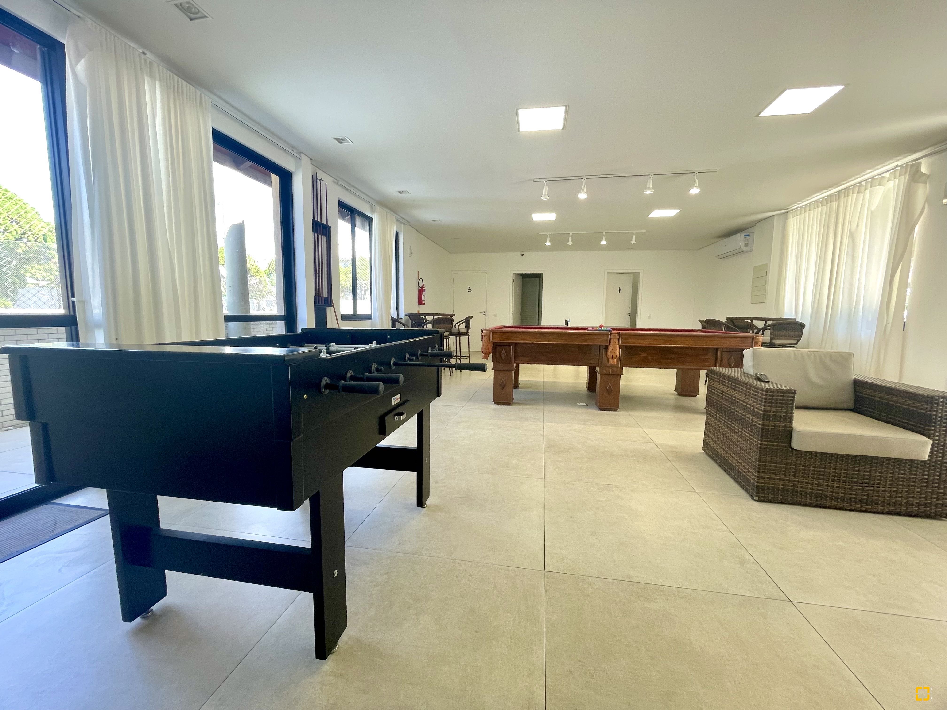 Apartamento com 118m², 4 quartos (sendo 1 suíte), 2 garagens, no bairro Ingleses em Florianópolis