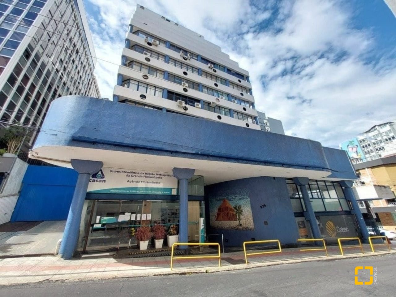 Sala com 49m², 1 garagem, no bairro Centro em Florianópolis