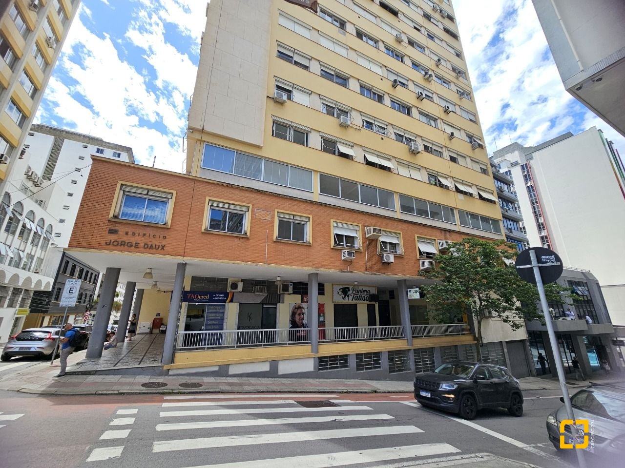 Sala com 26m², no bairro Centro em Florianópolis