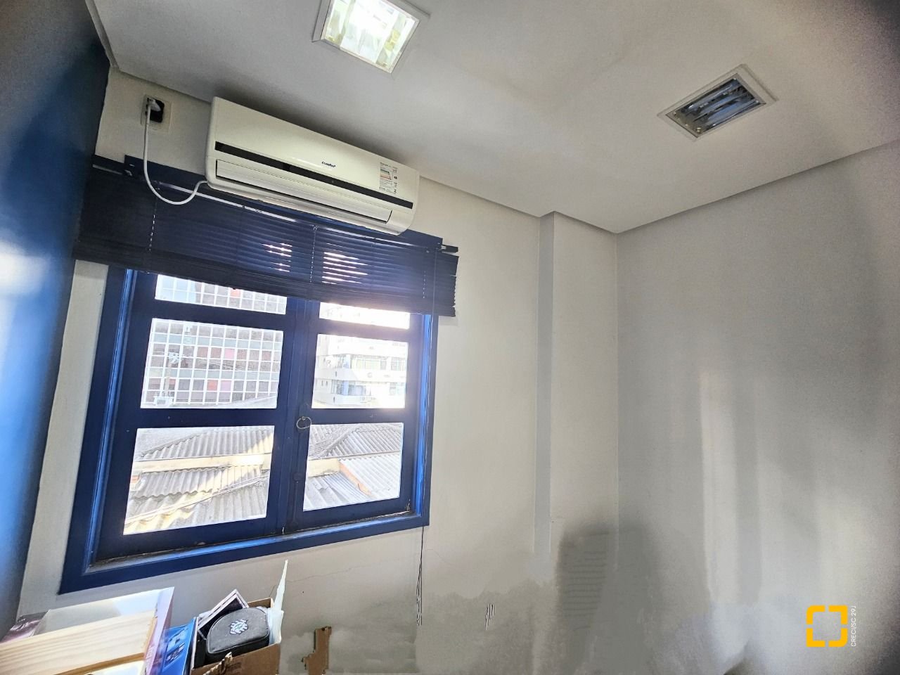 Sala com 26m², no bairro Centro em Florianópolis
