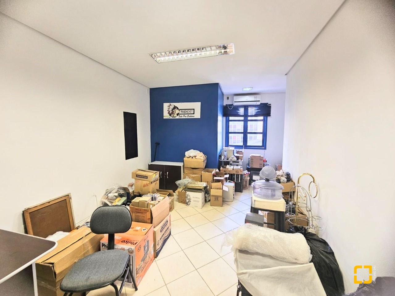 Sala com 26m², no bairro Centro em Florianópolis