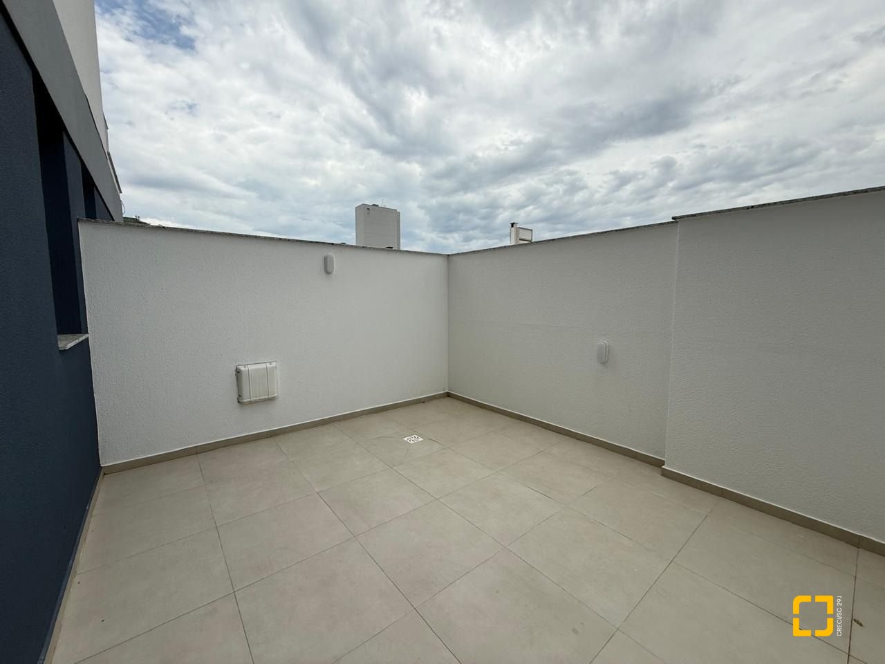 Apartamento com 55m², 1 quarto, 1 garagem, no bairro Centro em Florianópolis