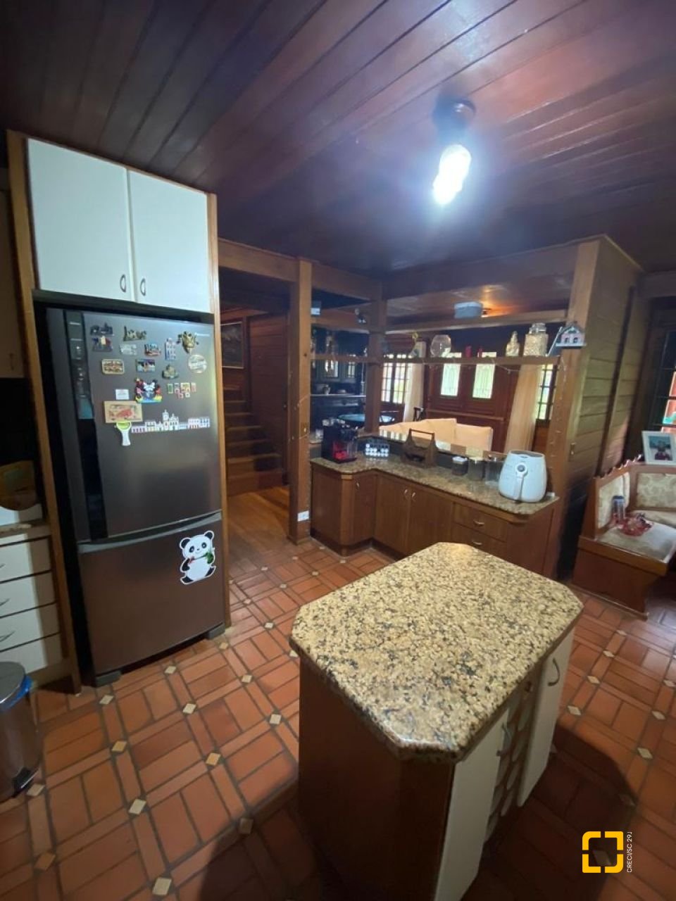 Casa de Condomínio com 200m², 4 quartos (sendo 1 suíte), 2 garagens, no bairro Cacupé em Florianópolis