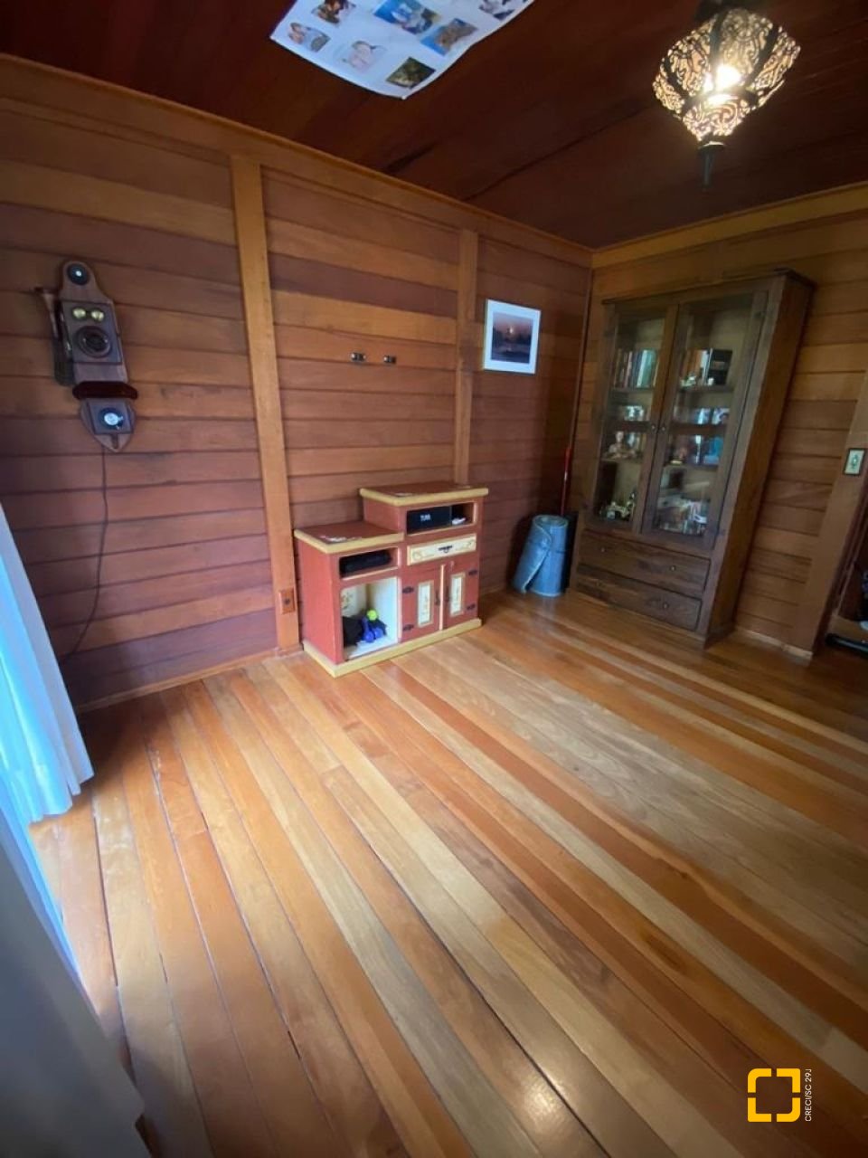 Casa de Condomínio com 200m², 4 quartos (sendo 1 suíte), 2 garagens, no bairro Cacupé em Florianópolis