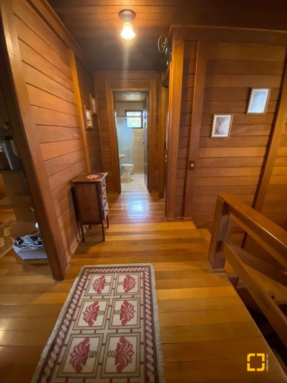 Casa de Condomínio com 200m², 4 quartos (sendo 1 suíte), 2 garagens, no bairro Cacupé em Florianópolis