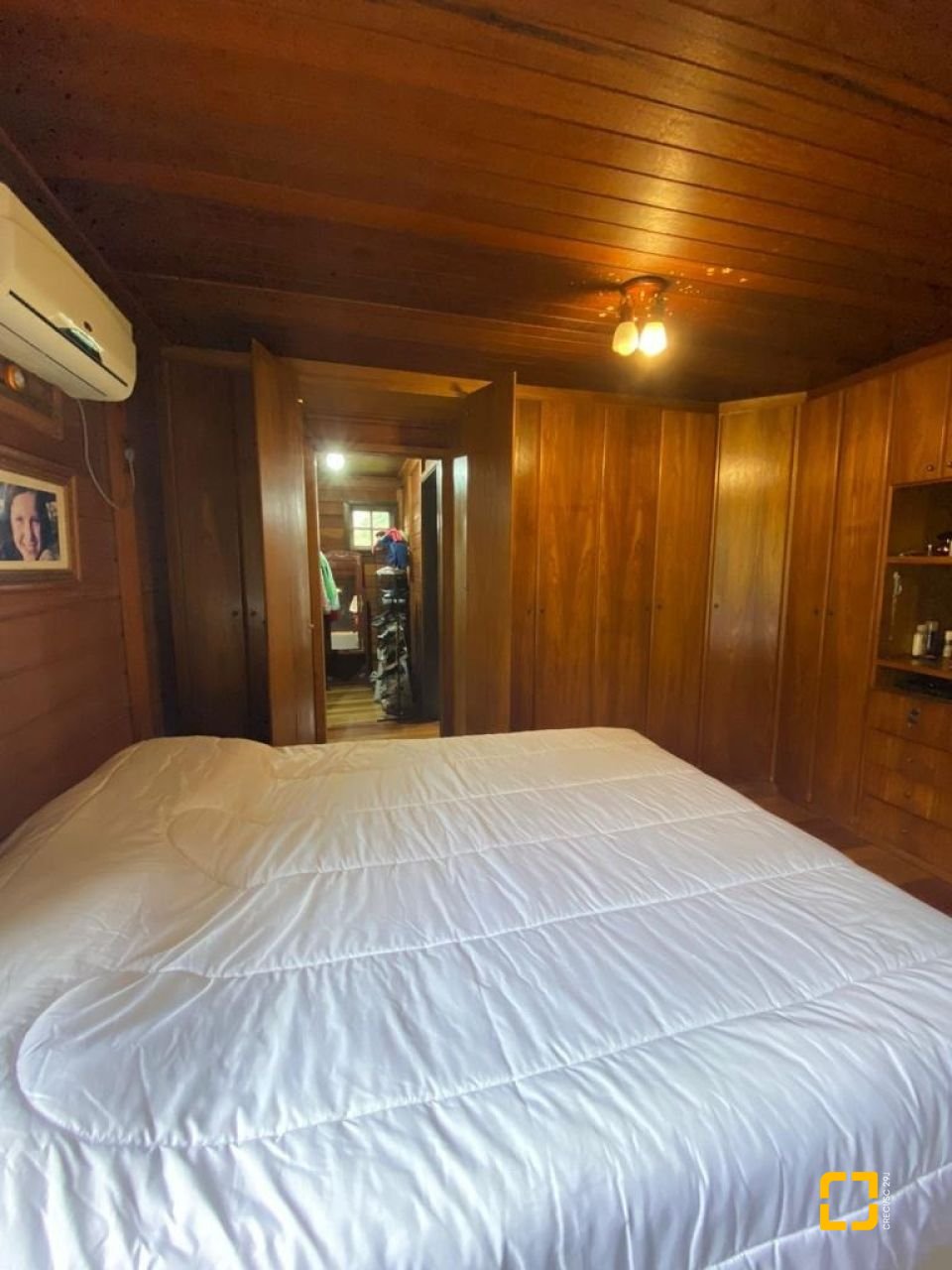 Casa de Condomínio com 200m², 4 quartos (sendo 1 suíte), 2 garagens, no bairro Cacupé em Florianópolis