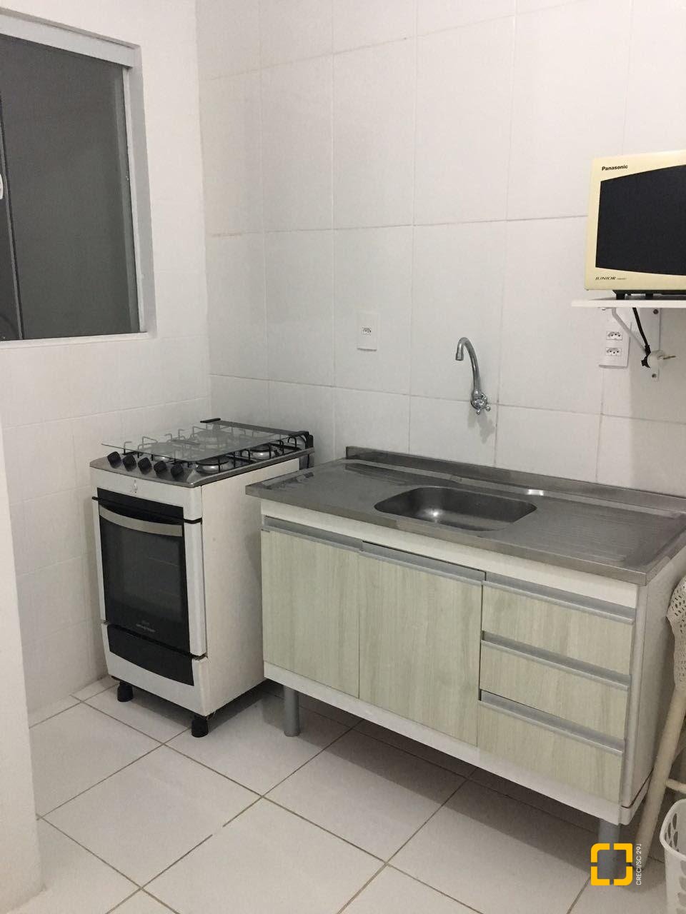 Casa com 153m², 7 quartos (sendo 2 suítes), 4 garagens, no bairro Trindade em Florianópolis