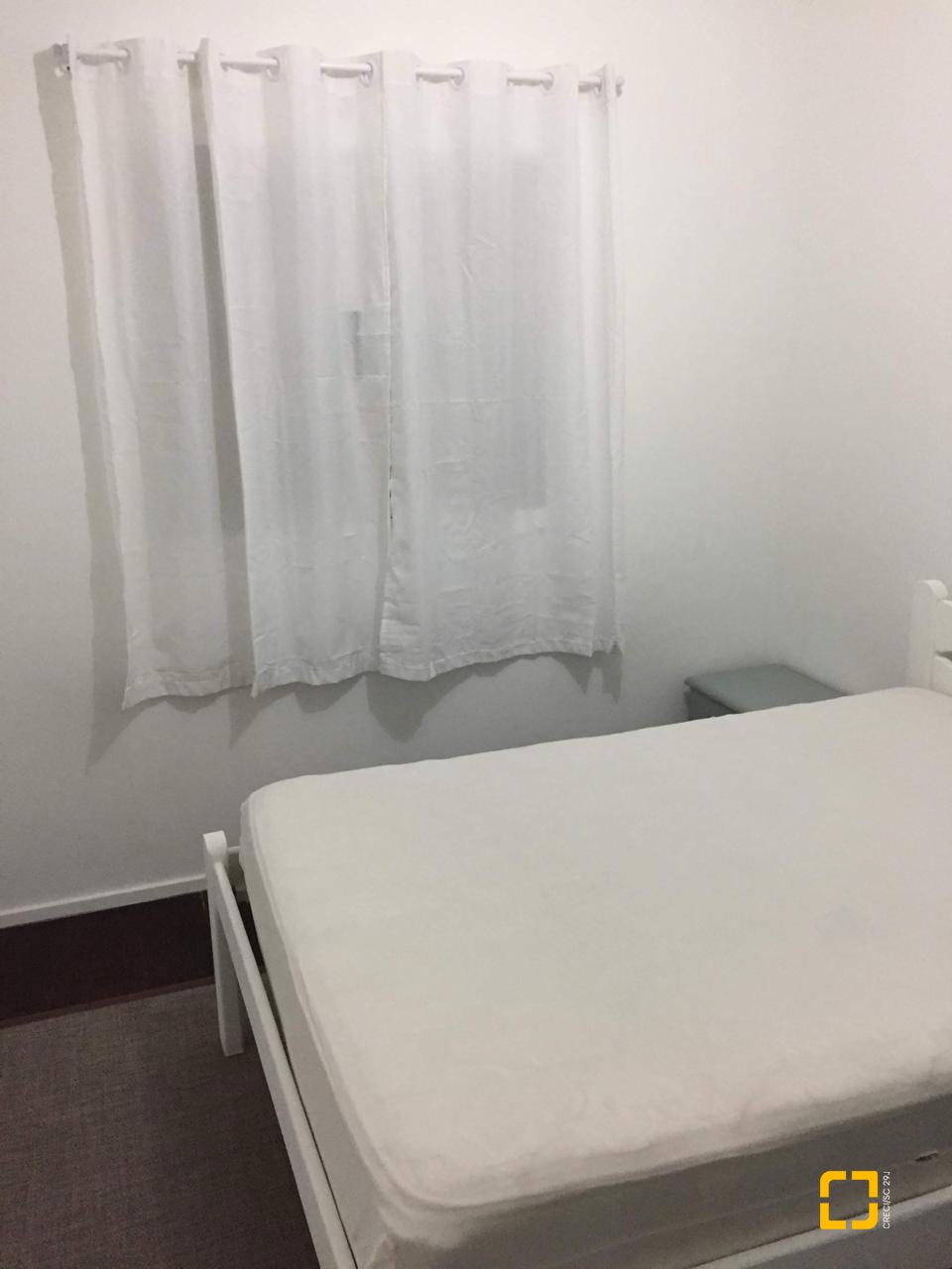 Casa com 153m², 7 quartos (sendo 2 suítes), 4 garagens, no bairro Trindade em Florianópolis