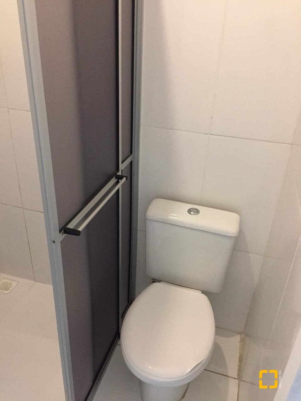 Casa com 153m², 7 quartos (sendo 2 suítes), 4 garagens, no bairro Trindade em Florianópolis