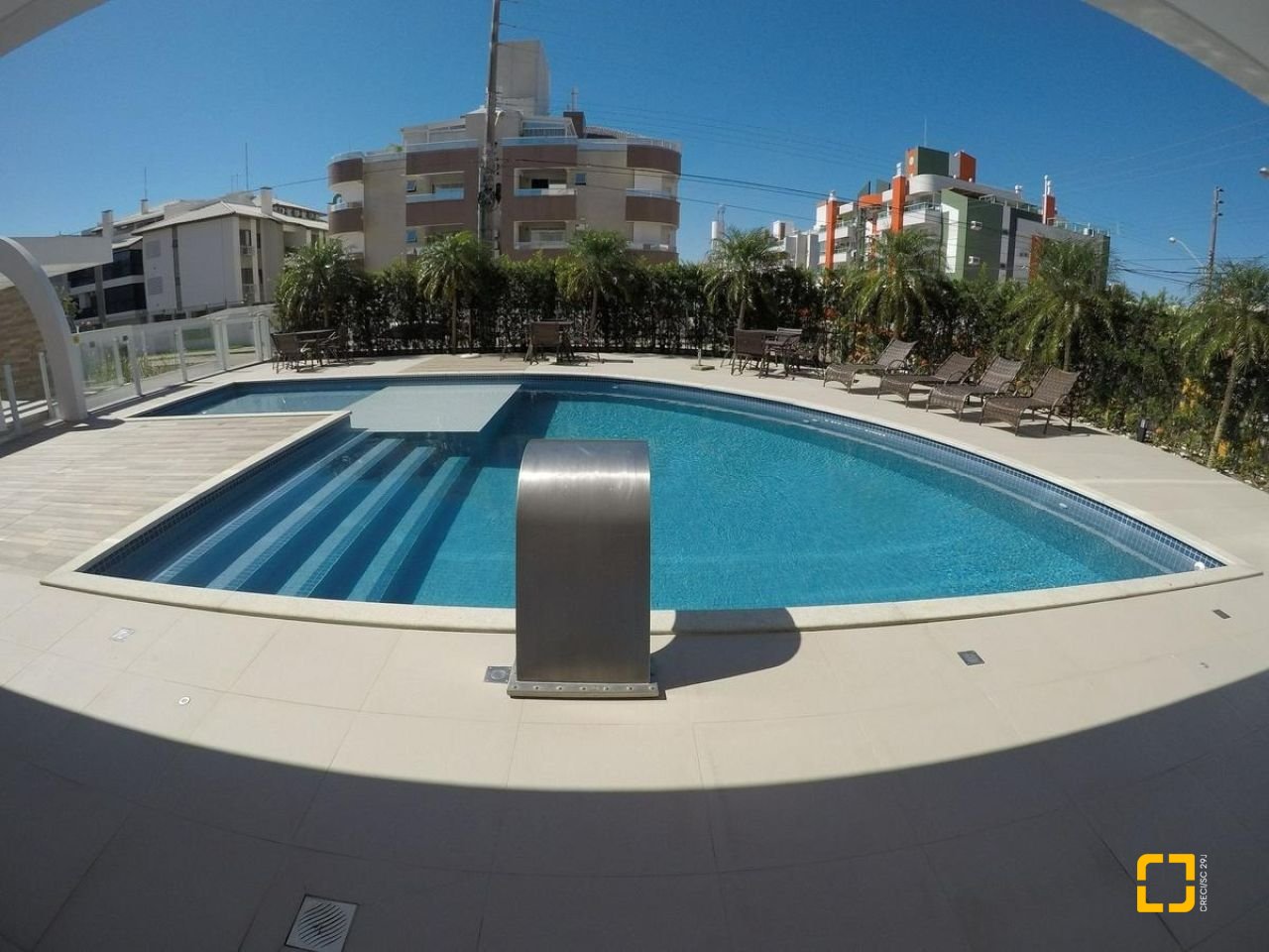 Apartamento com 127m², 4 quartos (sendo 1 suíte), 2 garagens, no bairro Ingleses em Florianópolis