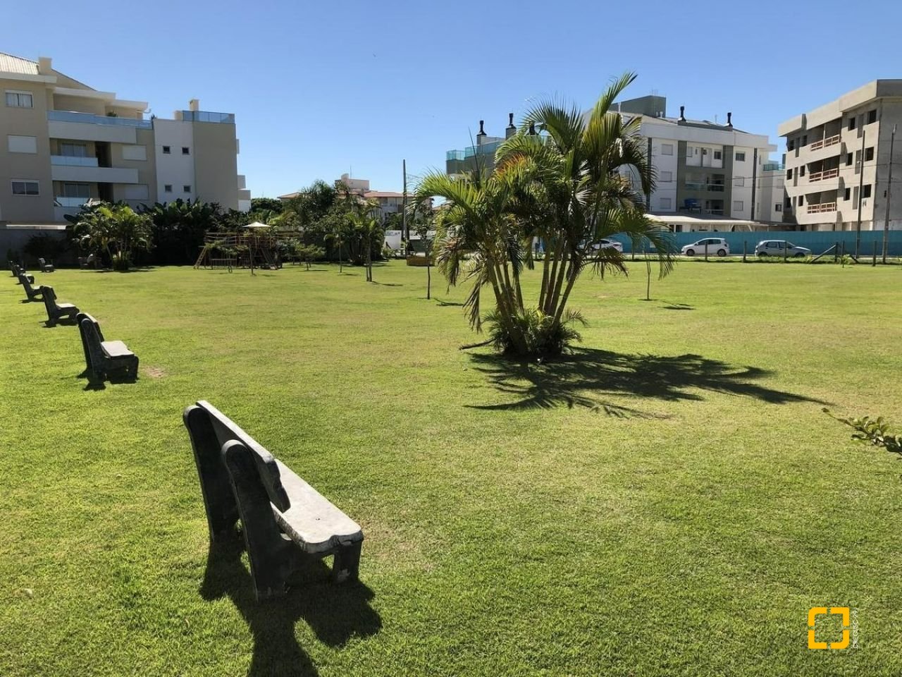 Apartamento com 127m², 4 quartos (sendo 1 suíte), 2 garagens, no bairro Ingleses em Florianópolis