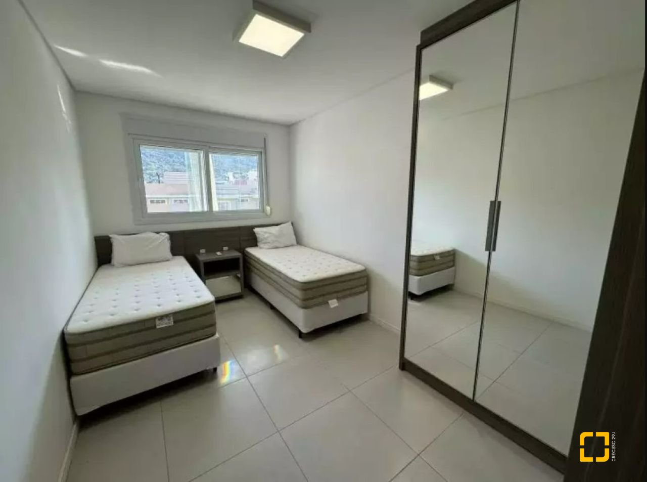 Apartamento com 127m², 4 quartos (sendo 1 suíte), 2 garagens, no bairro Ingleses em Florianópolis