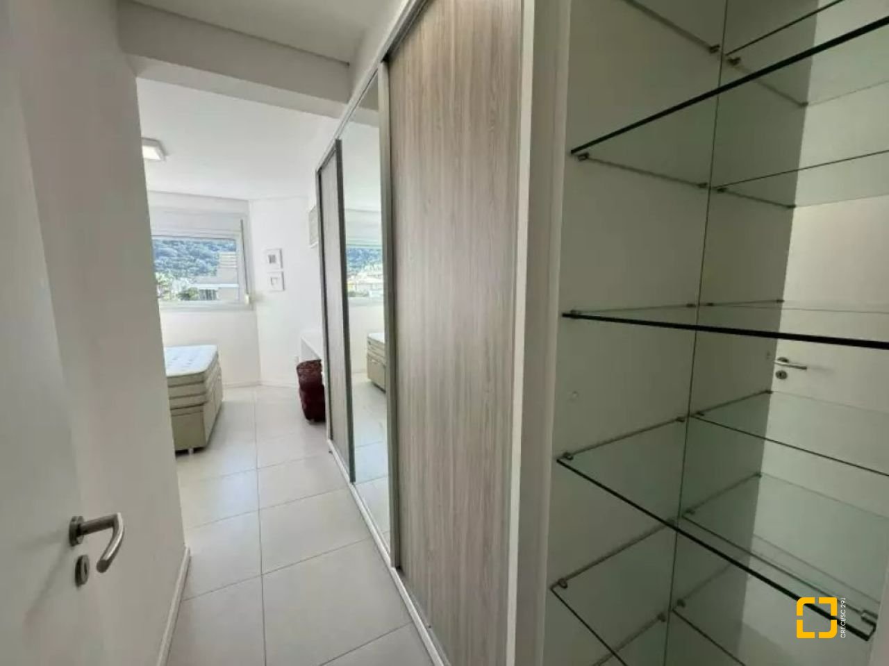 Apartamento com 127m², 4 quartos (sendo 1 suíte), 2 garagens, no bairro Ingleses em Florianópolis