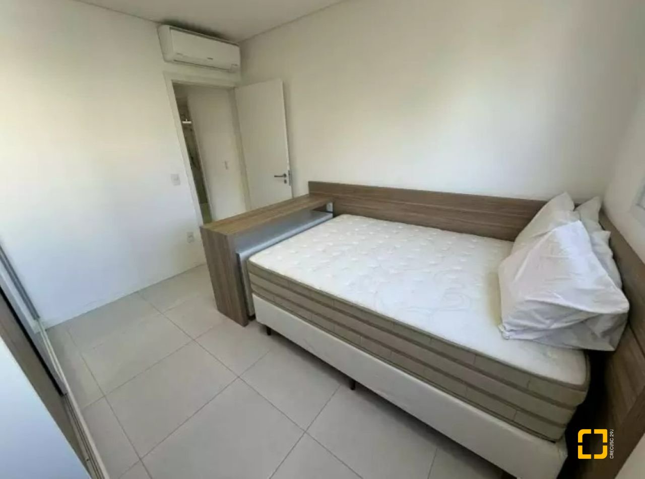 Apartamento com 127m², 4 quartos (sendo 1 suíte), 2 garagens, no bairro Ingleses em Florianópolis