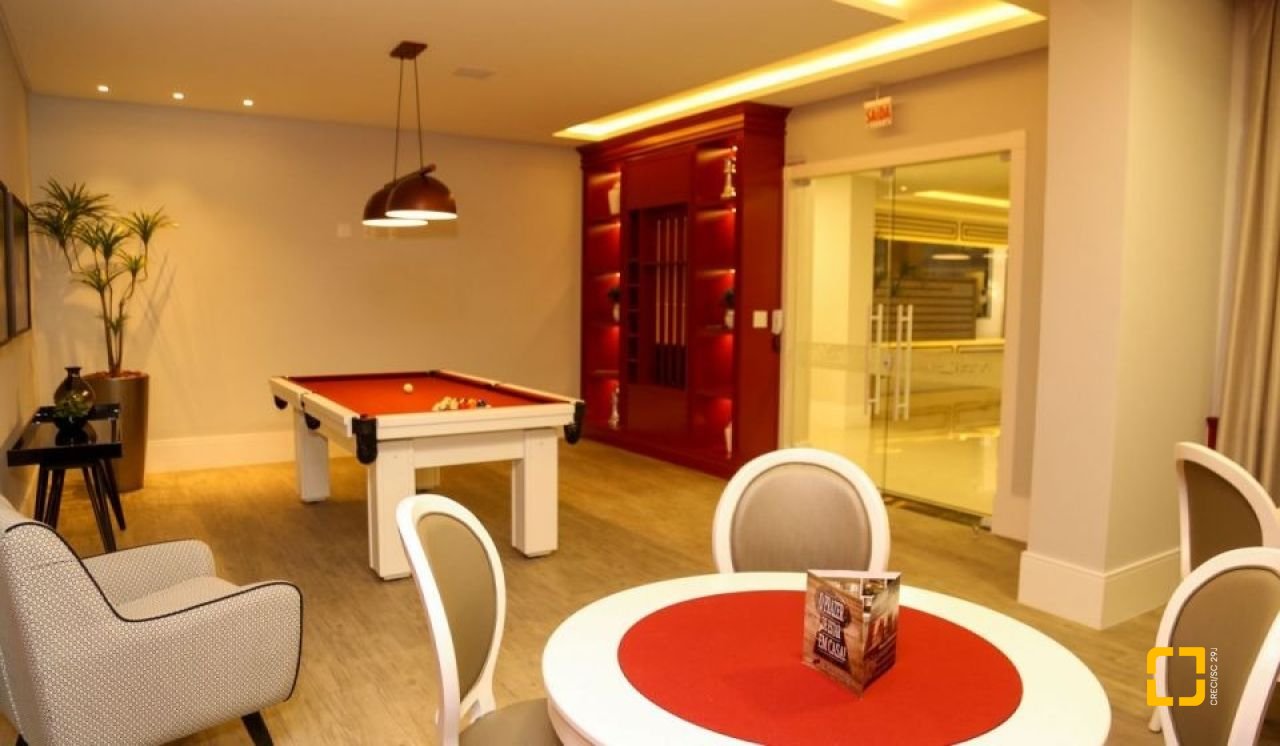 Apartamento com 124m², 3 quartos (sendo 1 suíte), 1 garagem, no bairro Centro em Palhoça