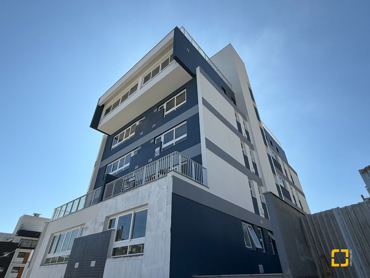 Apartamento com 51m², 1 quarto, 1 garagem, no bairro Centro em Florianópolis