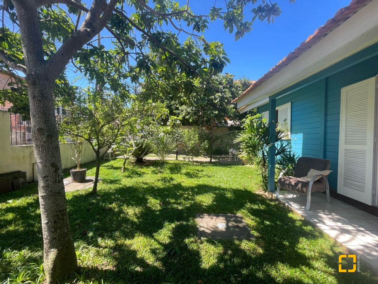 Casa com 450m², 9 quartos (sendo 3 suítes), 4 garagens, no bairro Ingleses em Florianópolis