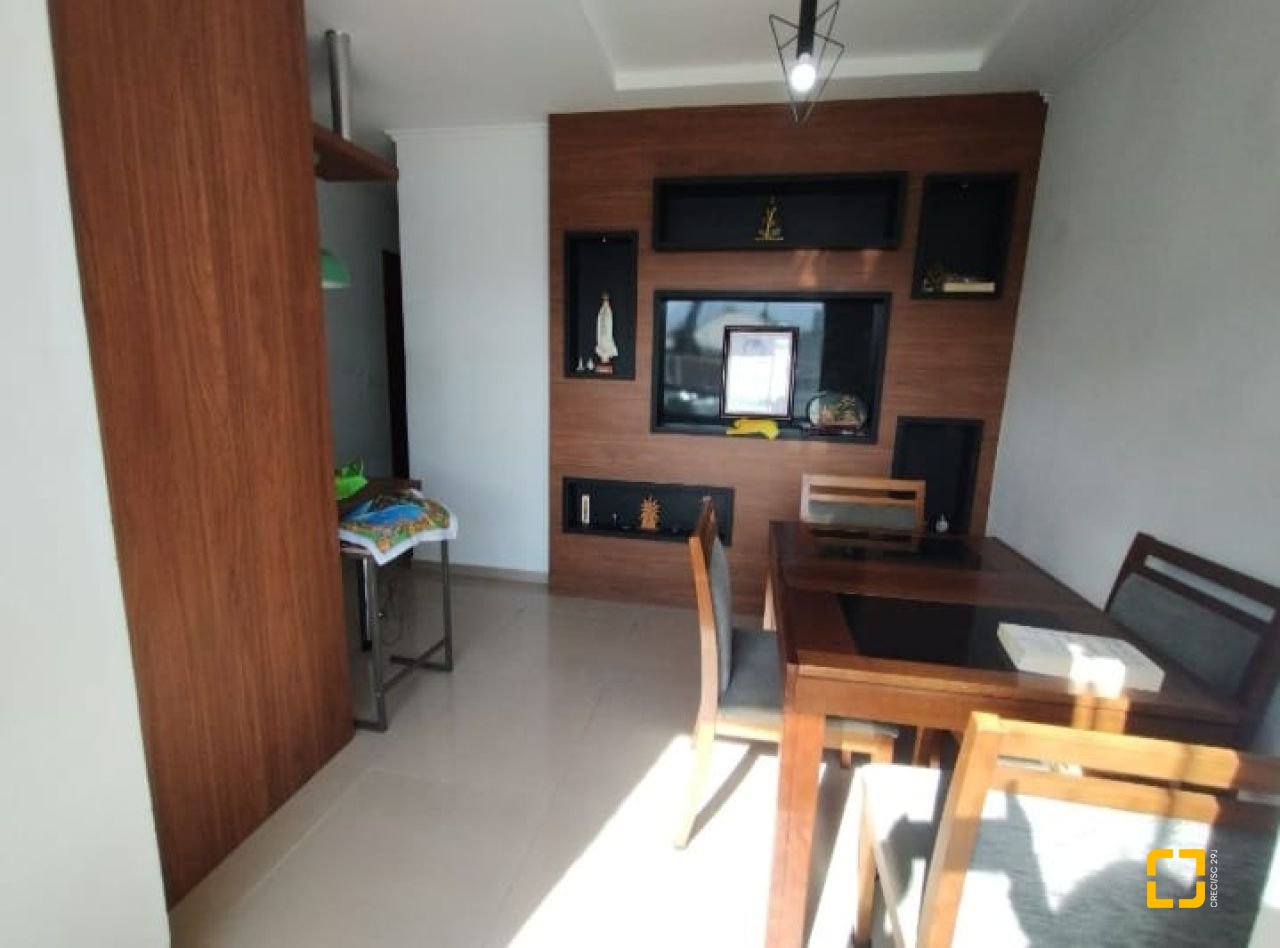 Apartamento com 64m², 2 quartos (sendo 1 suíte), 1 garagem, no bairro Campeche em Florianópolis