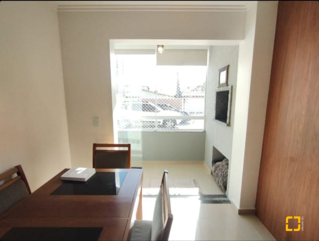 Apartamento com 64m², 2 quartos (sendo 1 suíte), 1 garagem, no bairro Campeche em Florianópolis