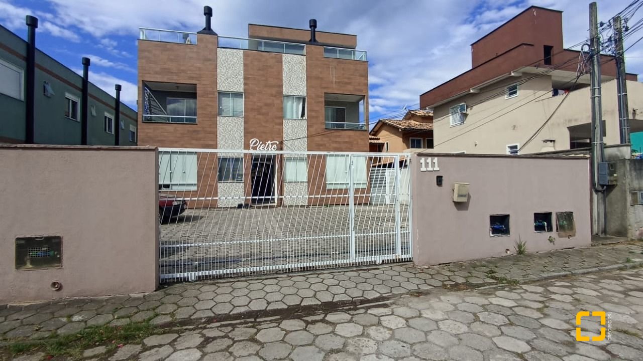 Apartamento com 64m², 2 quartos (sendo 1 suíte), 1 garagem, no bairro Campeche em Florianópolis