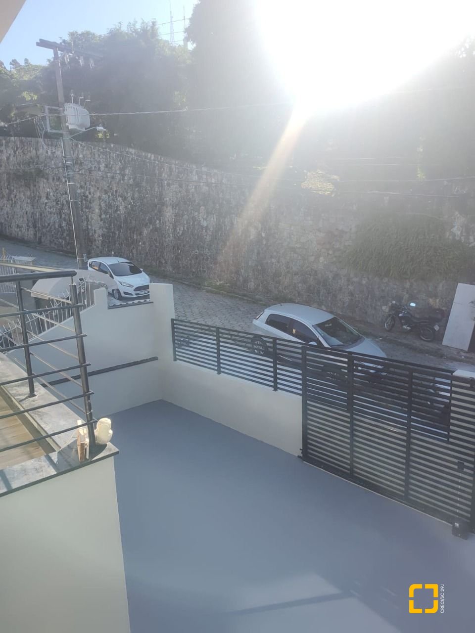Casa com 184m², 6 quartos (sendo 3 suítes), 2 garagens, no bairro Trindade em Florianópolis