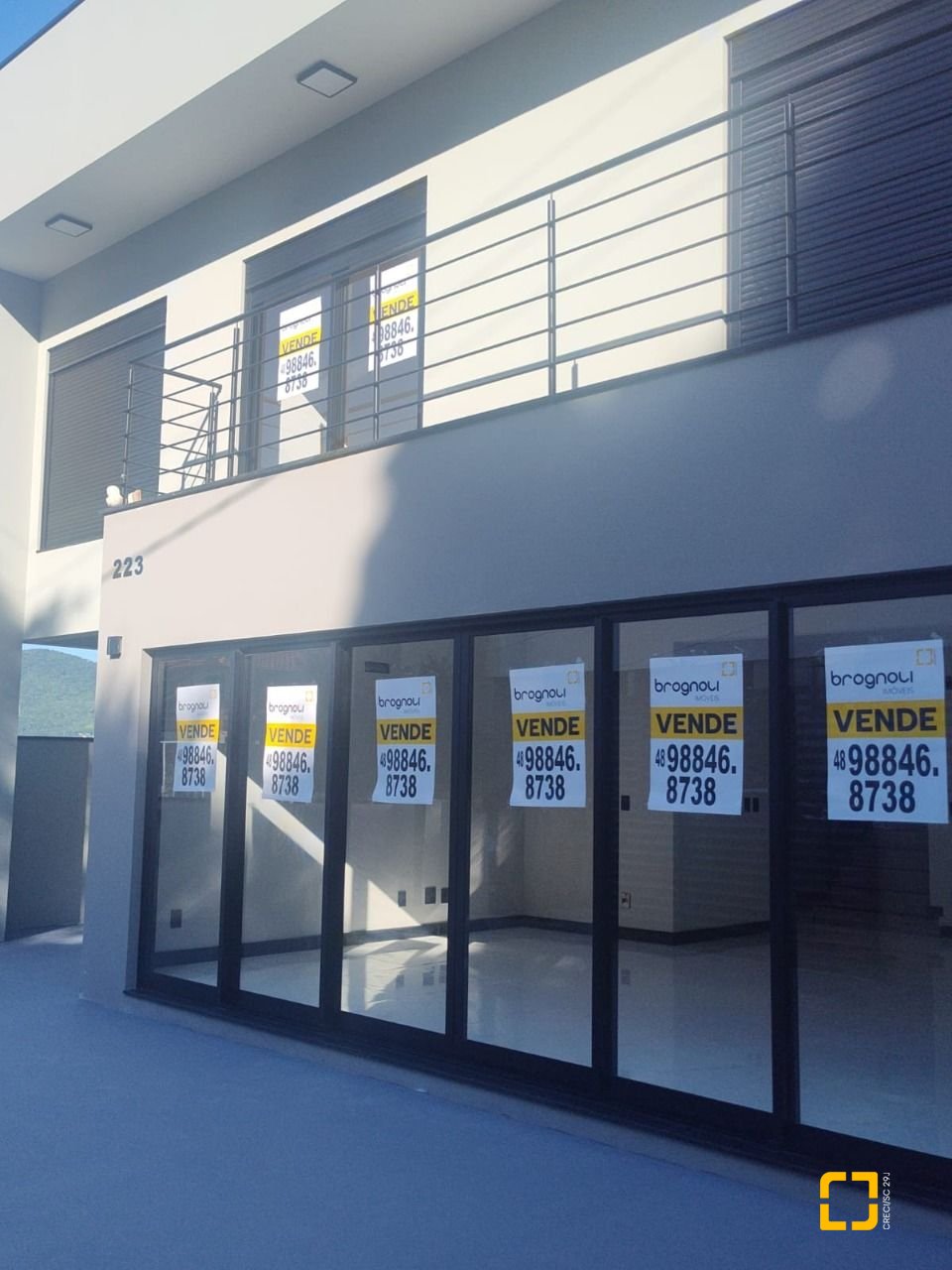 Casa com 184m², 6 quartos (sendo 3 suítes), 2 garagens, no bairro Trindade em Florianópolis