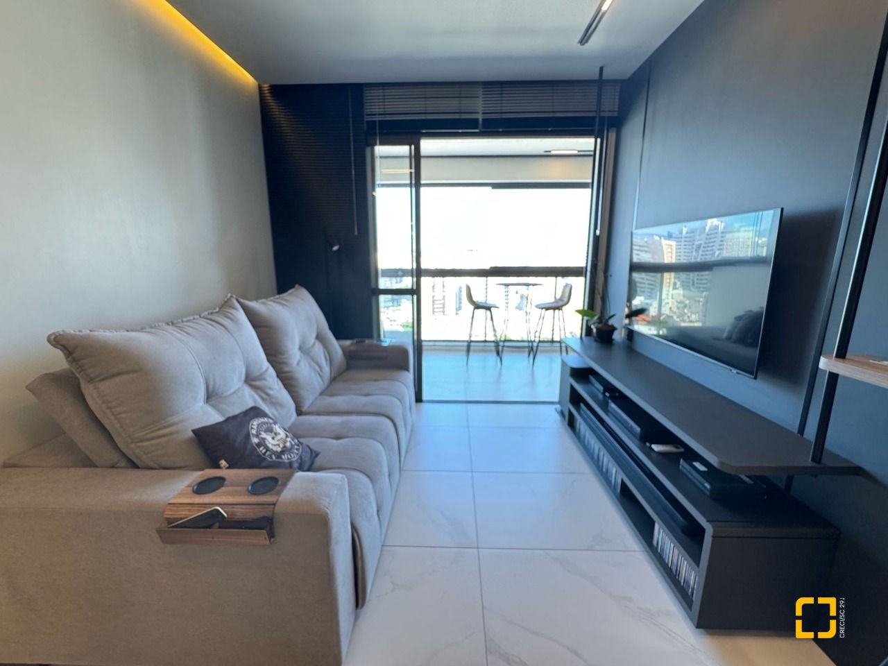 Apartamento com 81m², 3 quartos (sendo 1 suíte), 1 garagem, no bairro Kobrasol em São José