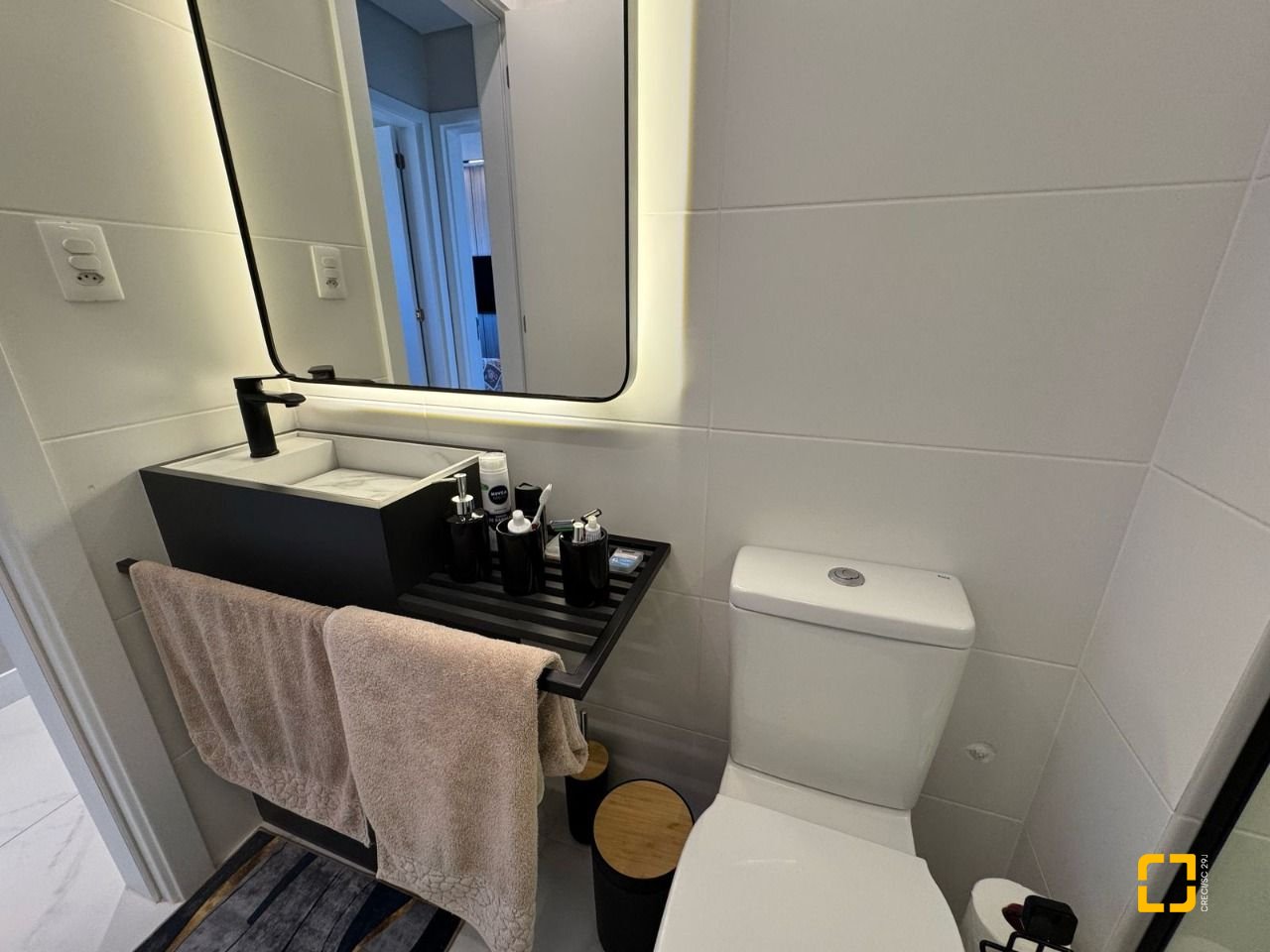 Apartamento com 81m², 3 quartos (sendo 1 suíte), 1 garagem, no bairro Kobrasol em São José