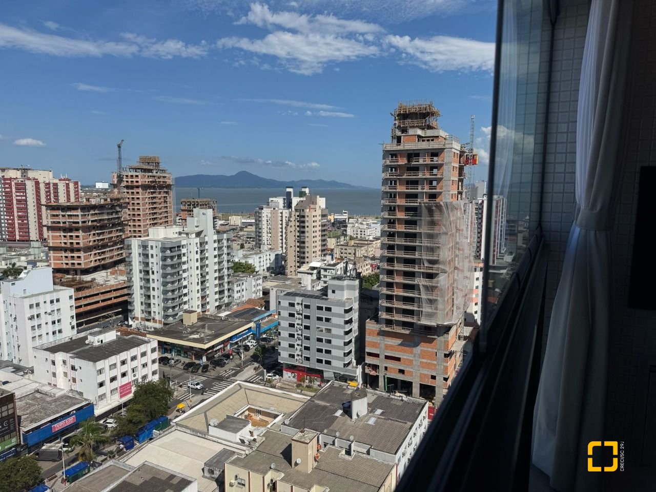 Apartamento com 81m², 3 quartos (sendo 1 suíte), 1 garagem, no bairro Kobrasol em São José