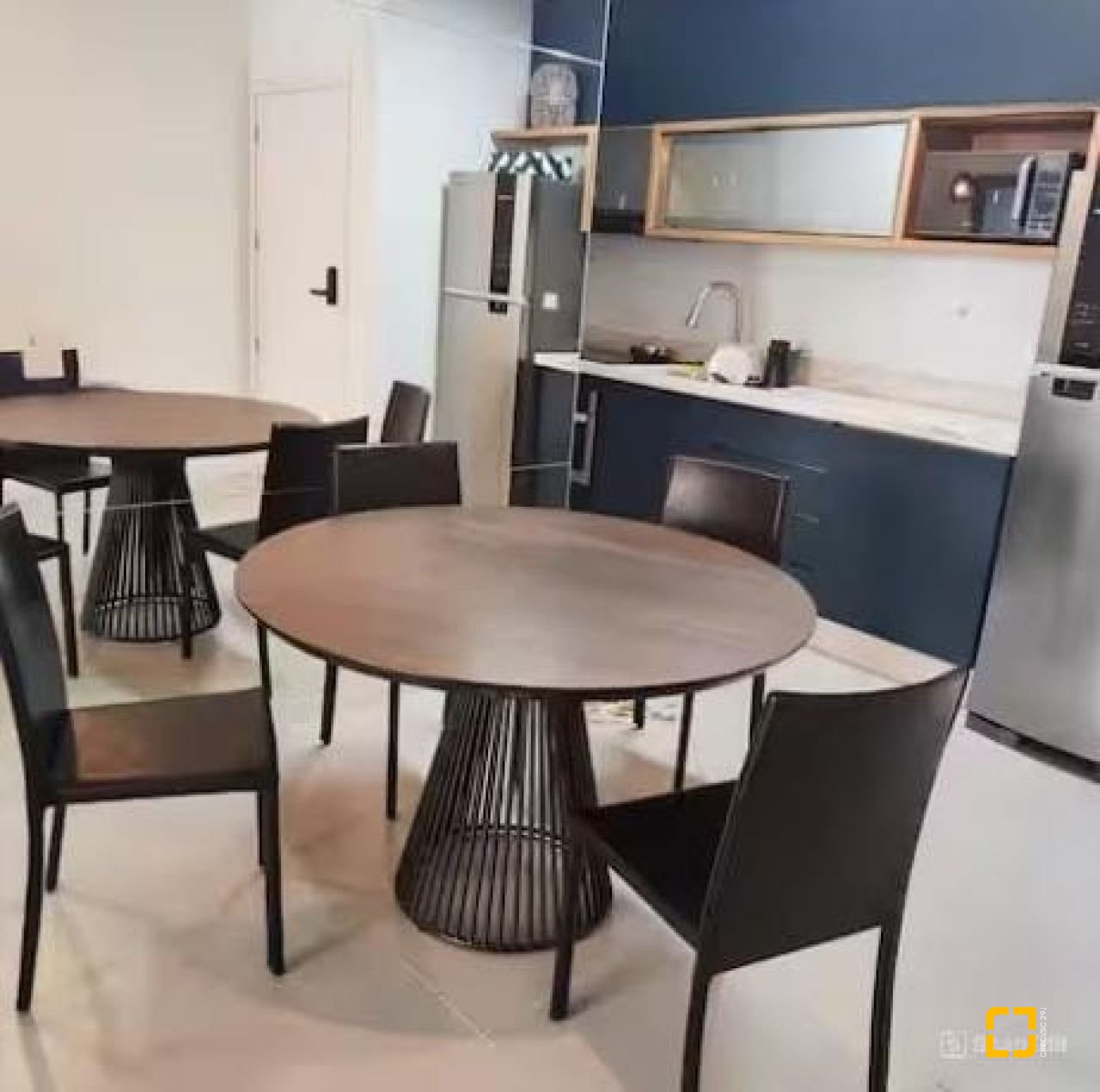 Apartamento com 105m², 2 quartos (sendo 1 suíte), 1 garagem, no bairro Cacupé em Florianópolis