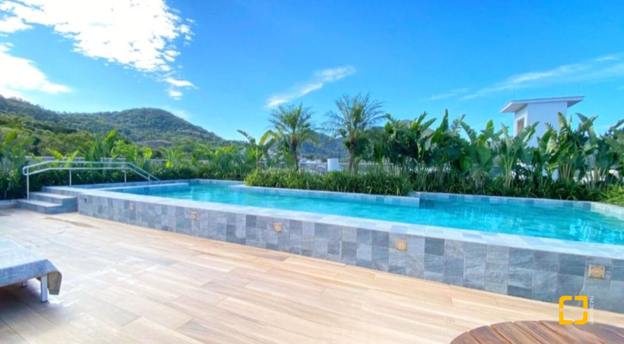 Apartamento com 105m², 2 quartos (sendo 1 suíte), 1 garagem, no bairro Cacupé em Florianópolis