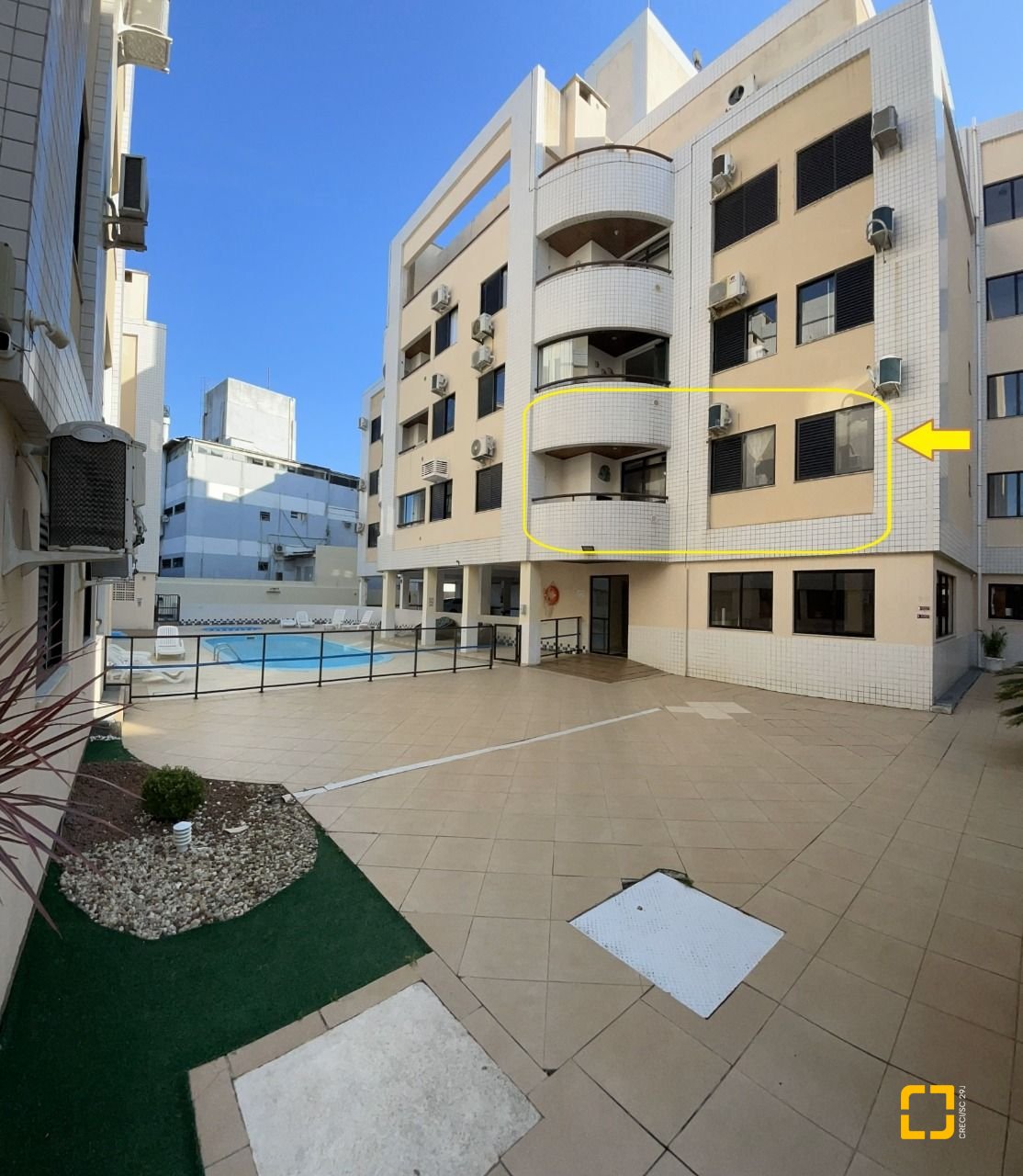 Apartamento com 65m², 3 quartos (sendo 1 suíte), 1 garagem, no bairro Ingleses em Florianópolis