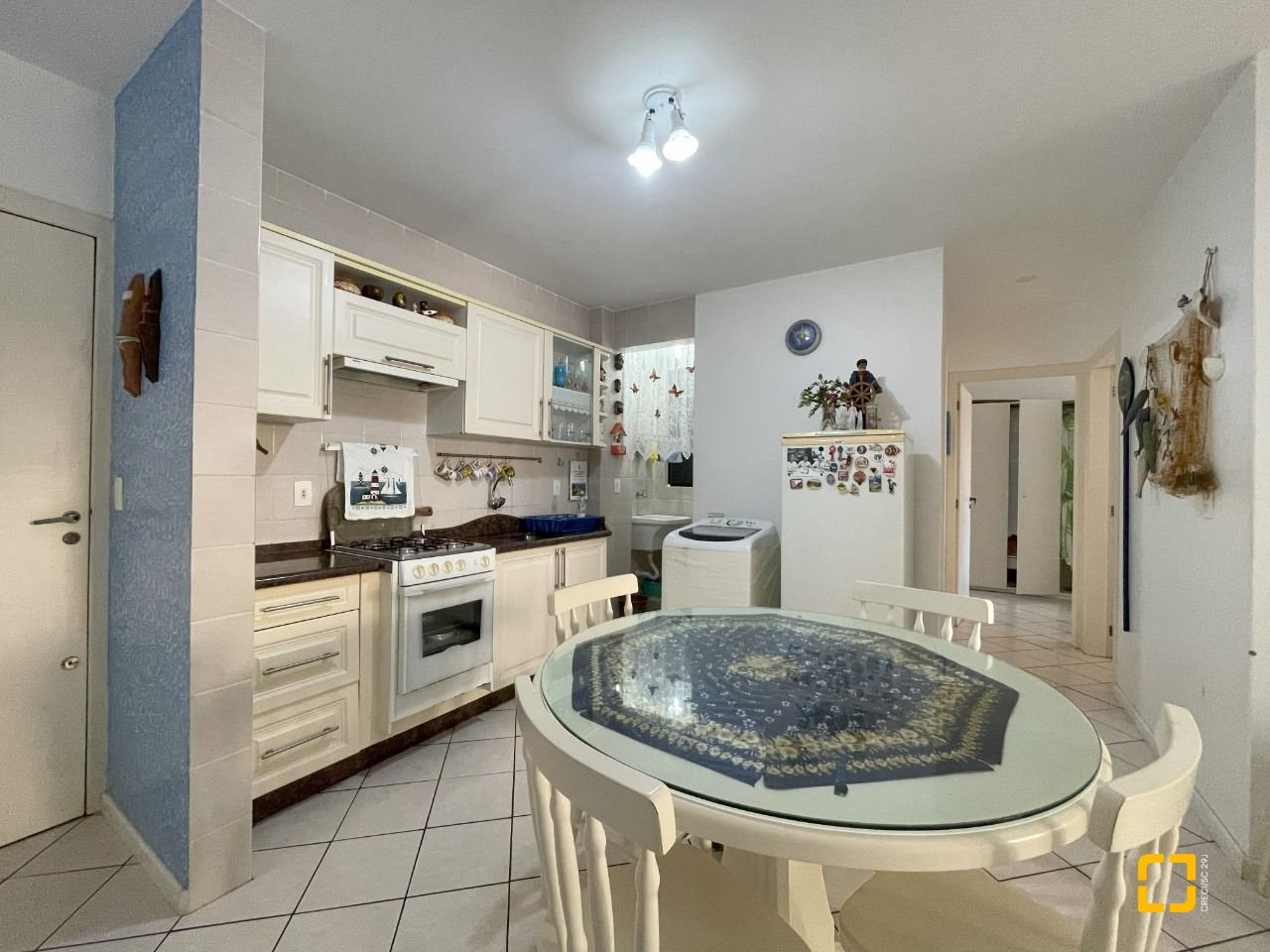 Apartamento com 65m², 3 quartos (sendo 1 suíte), 1 garagem, no bairro Ingleses em Florianópolis