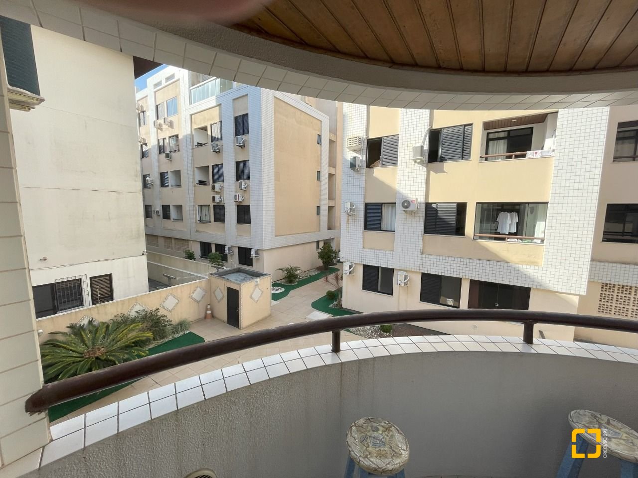 Apartamento com 65m², 3 quartos (sendo 1 suíte), 1 garagem, no bairro Ingleses em Florianópolis
