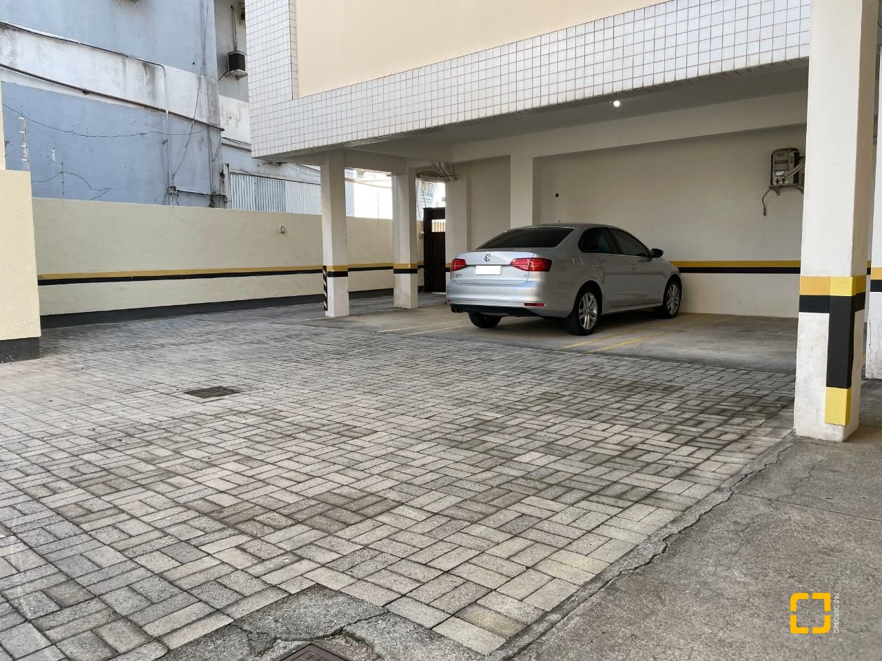 Apartamento com 65m², 3 quartos (sendo 1 suíte), 1 garagem, no bairro Ingleses em Florianópolis