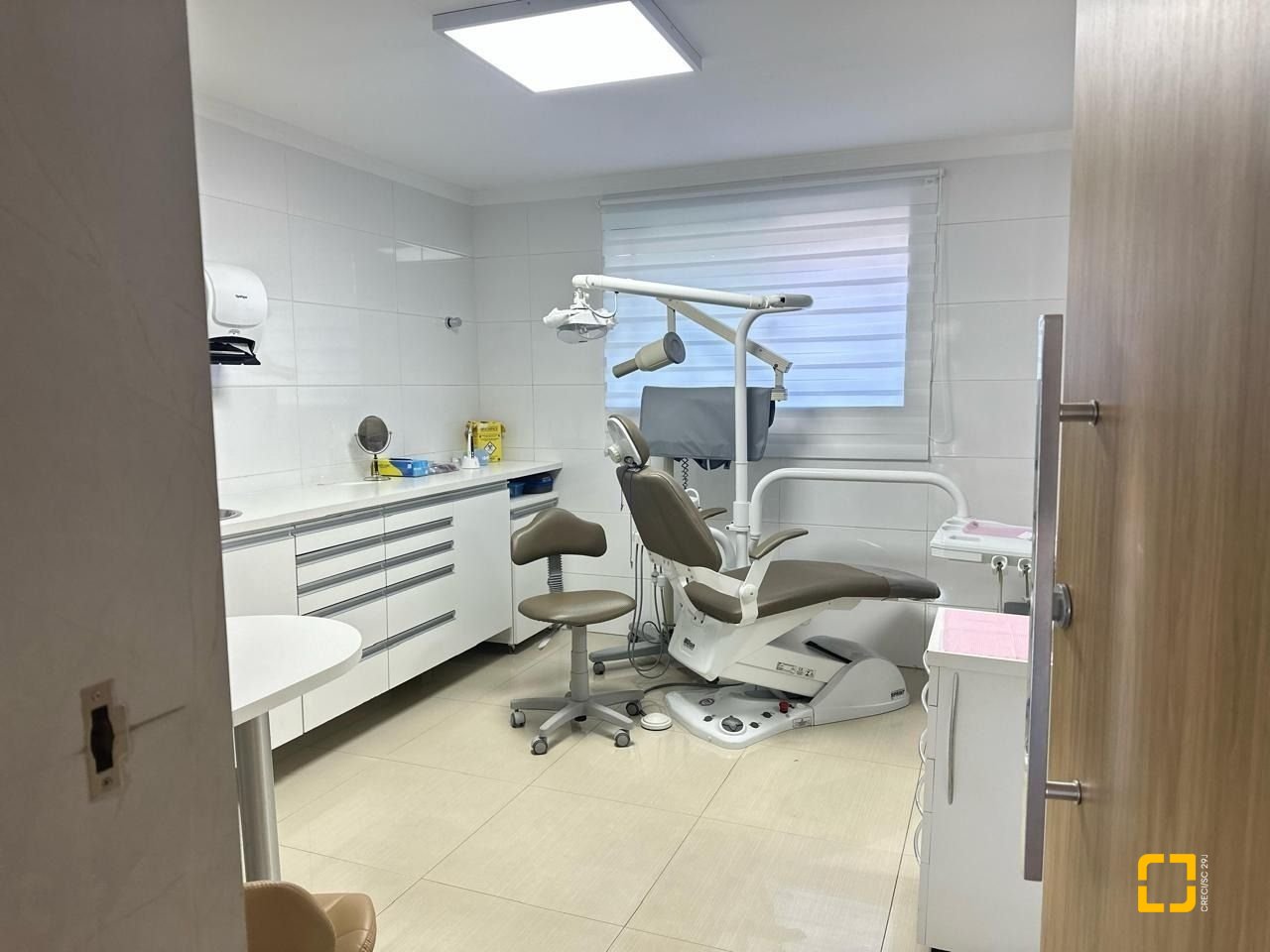 Casa com 231m², 4 quartos (sendo 2 suítes), 1 garagem, no bairro Ponte de Imaruim em Palhoça
